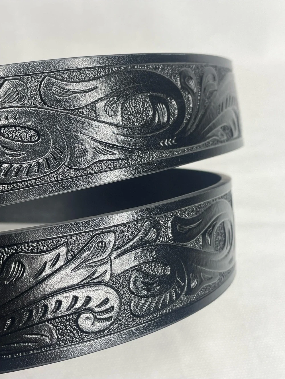 Vintage Western Tooled Big Buckle Belt Size 34 Black Etched Leather Silver Gold